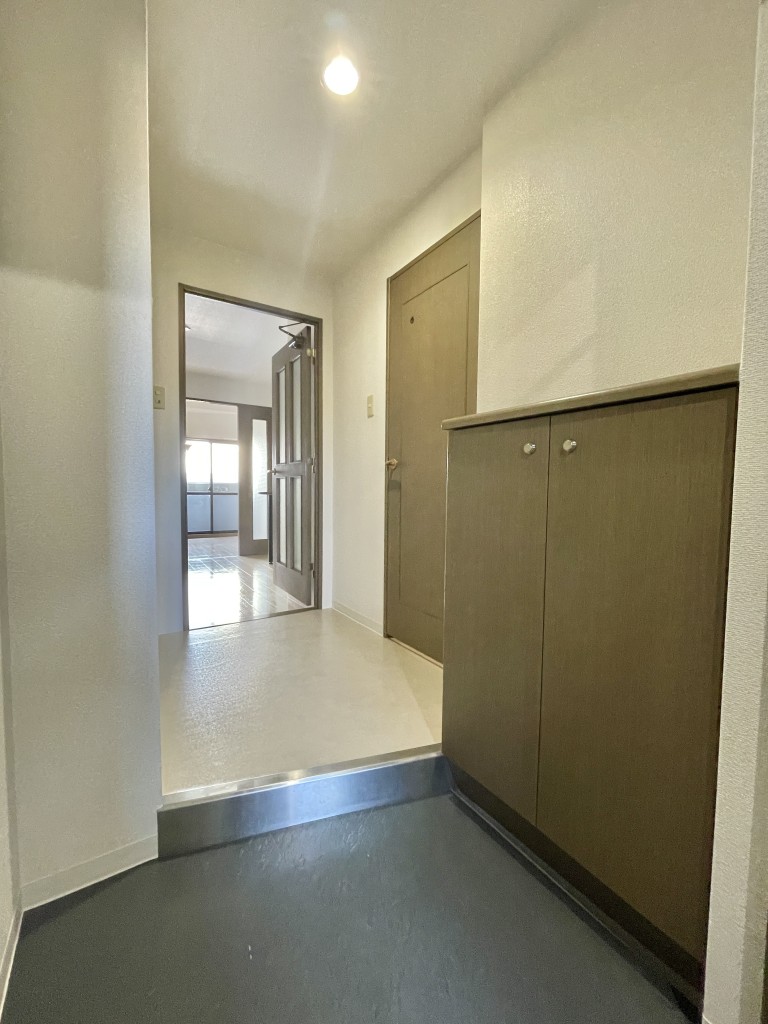 エスリード京都河原町の玄関写真