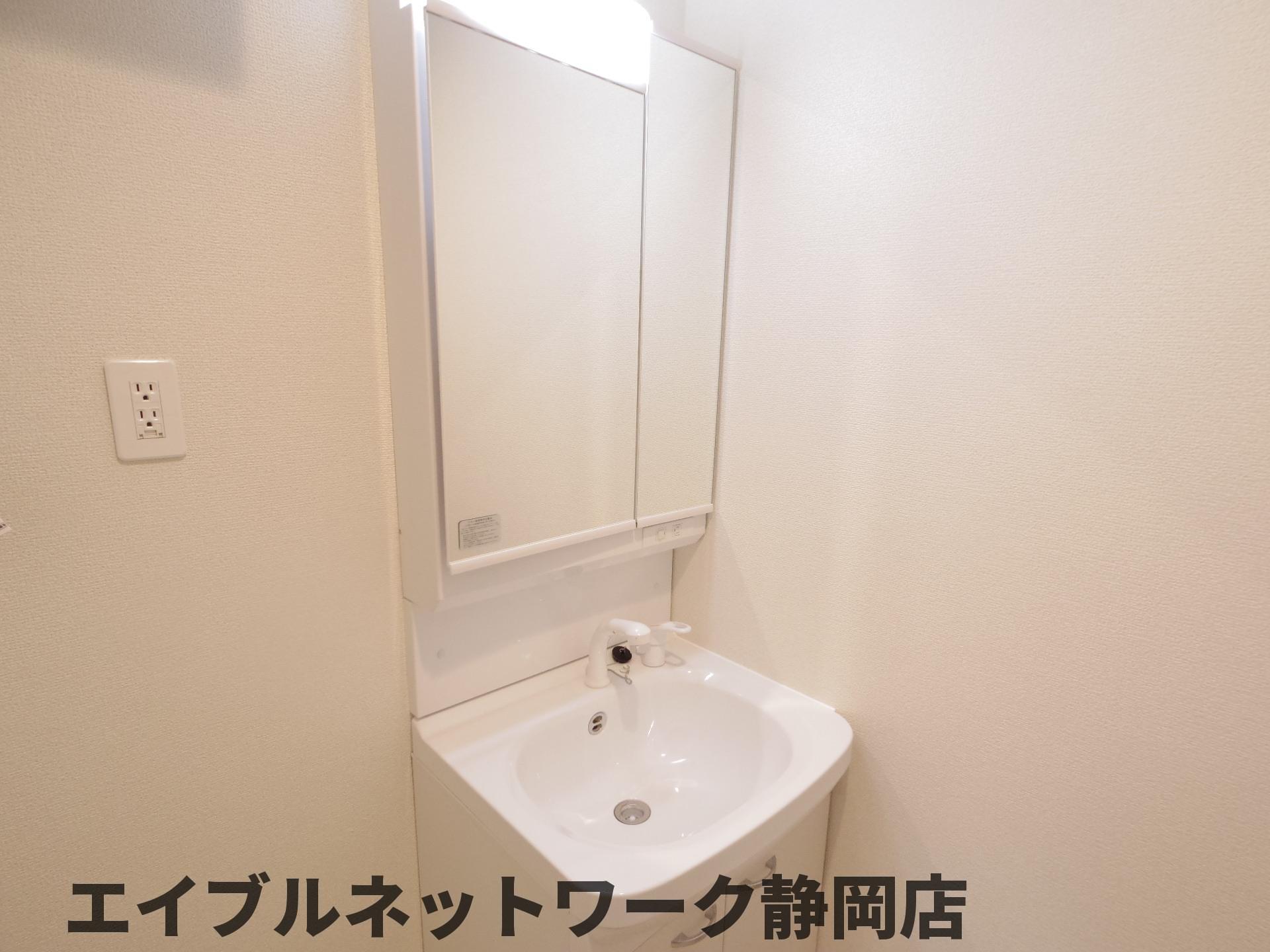 静岡鉄道静岡清水線 日吉町駅 徒歩7分 5階建 築9年の内装写真