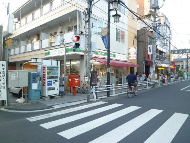 コンビニ　１００円ローソン（コンビニ）まで916m