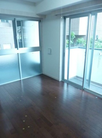 居室・リビング　同タイプ別部屋のお写真（色合い等が異なる場合が御座います）
