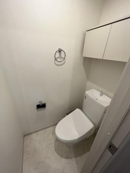 トイレ　ウォシュレット完備