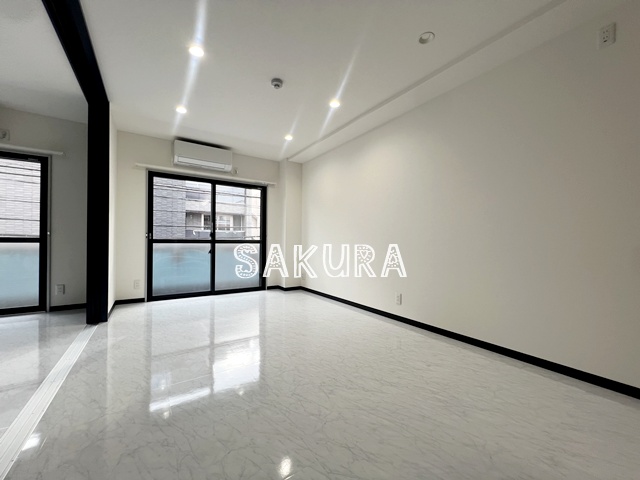 居室・リビング　開放感のあるゆったりとしたお部屋です♪