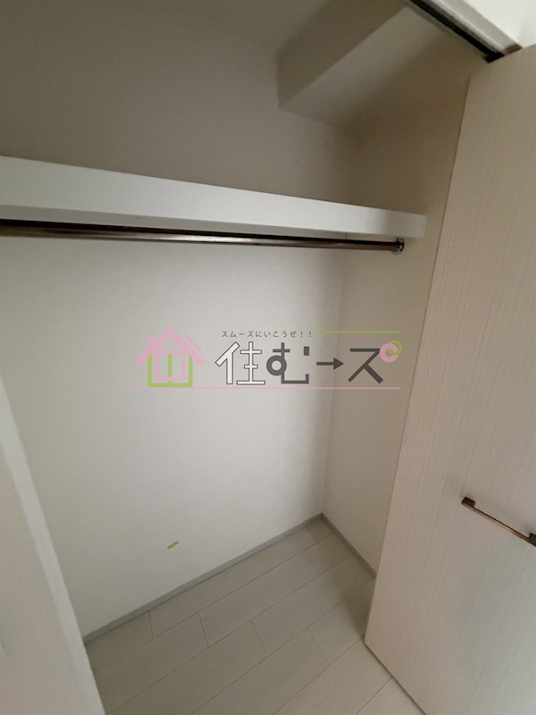レジュールアッシュ ウエストレジスの内装写真