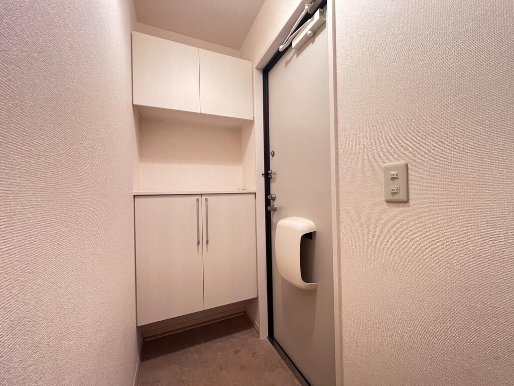玄関　大きなシューズボックス付きです！