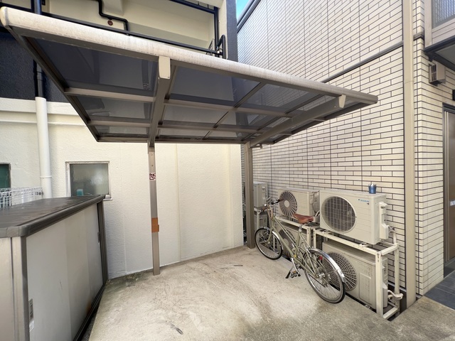 その他共有部分　★屋根付き駐輪場★