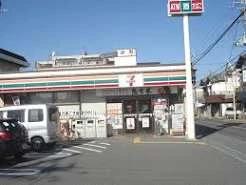 コンビニ　セブンイレブン 堺北野田店（コンビニ）まで391m
