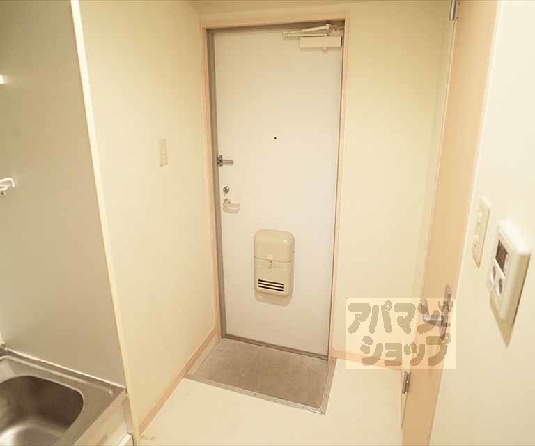 バウハウス北白川の玄関写真