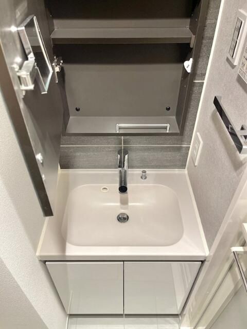 洗面設備　使いやすい洗面所です