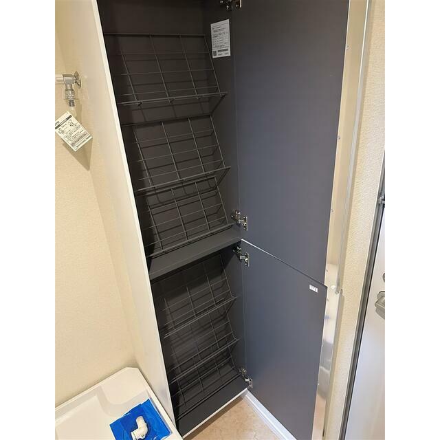 収納　シューズボックス