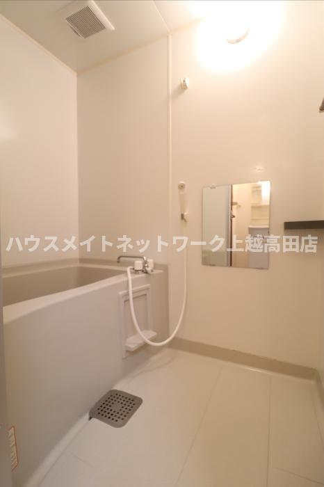 バス・シャワールーム　浴室