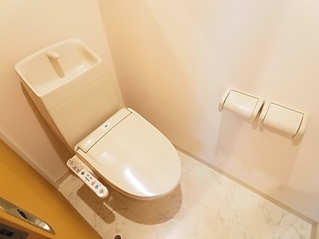 トイレ　同仕様別部屋