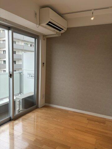 居室・リビング　※参考写真：同建物・別間取り…