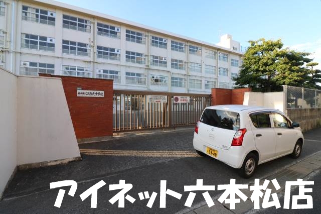 中学校　福岡市立次郎丸中学校（中学校）まで362m