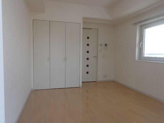 居室・リビング　角部屋2面採光