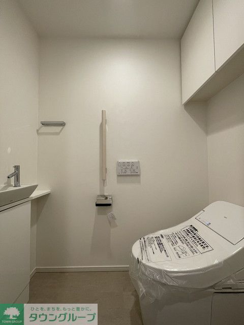洗面設備　※写真は同タイプ住戸です。