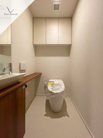 トイレ　トイレもきれいです※別号室の写真です