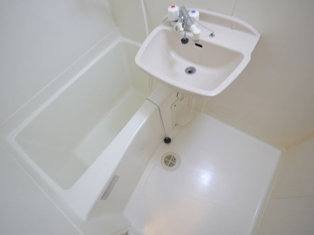 バス・シャワールーム　★人気のバス、トイレ別★