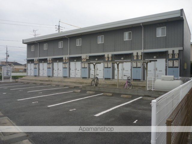 レオパレスチェリッシュの外観写真