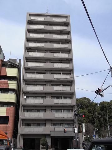 新宿区早稲田鶴巻町のマンションの建物外観