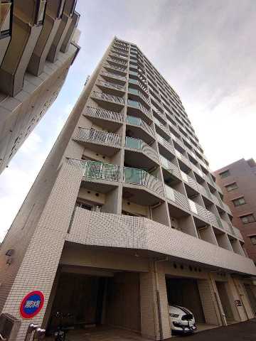 大田区蒲田のマンションの建物外観