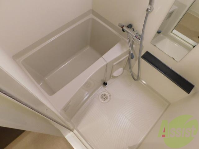 バス・シャワールーム　お湯に浸かって１日の疲れを癒やしてください