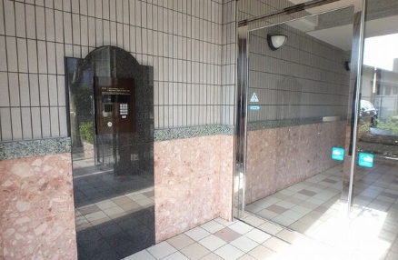 西鉄天神大牟田線 春日原駅 徒歩13分 3階建 築30年の外観写真