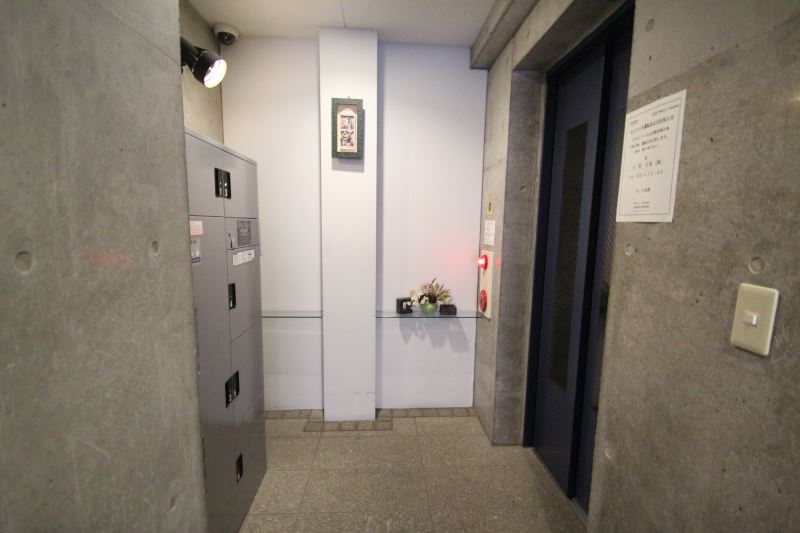 エントランス　エントランス