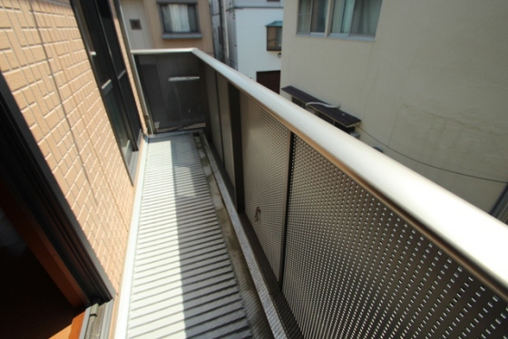 バルコニー　※別部屋の写真です