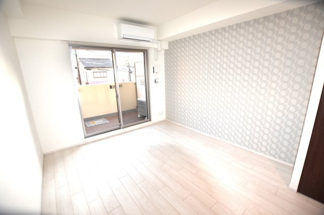 La Douceur北巽の居間写真