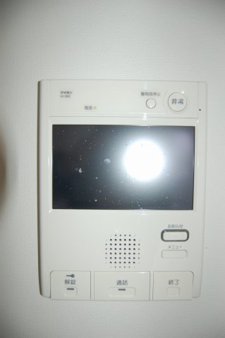 セキュリティ　来訪者が確認できる女性に安心の「TVモニターホン」