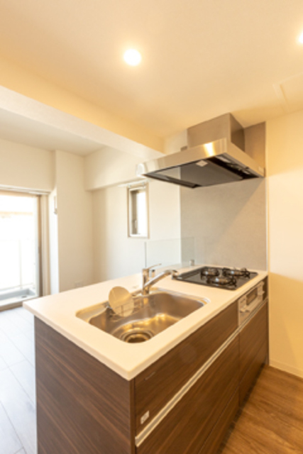 キッチン　※写真は同タイプ住戸です。