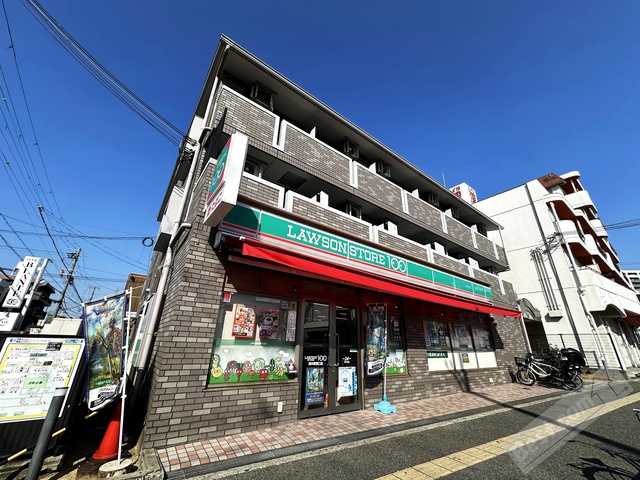 コンビニ　ローソンストア100深井駅西口店（コンビニ）まで320m