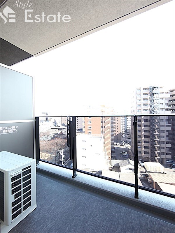 バルコニー　バルコニー