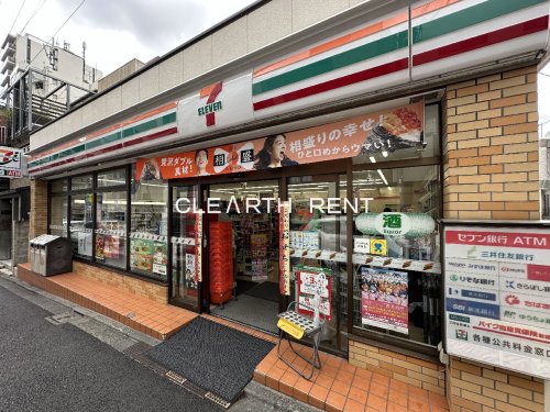コンビニ　セブンイレブン 新宿神楽坂駅西店（コンビニ）まで640m