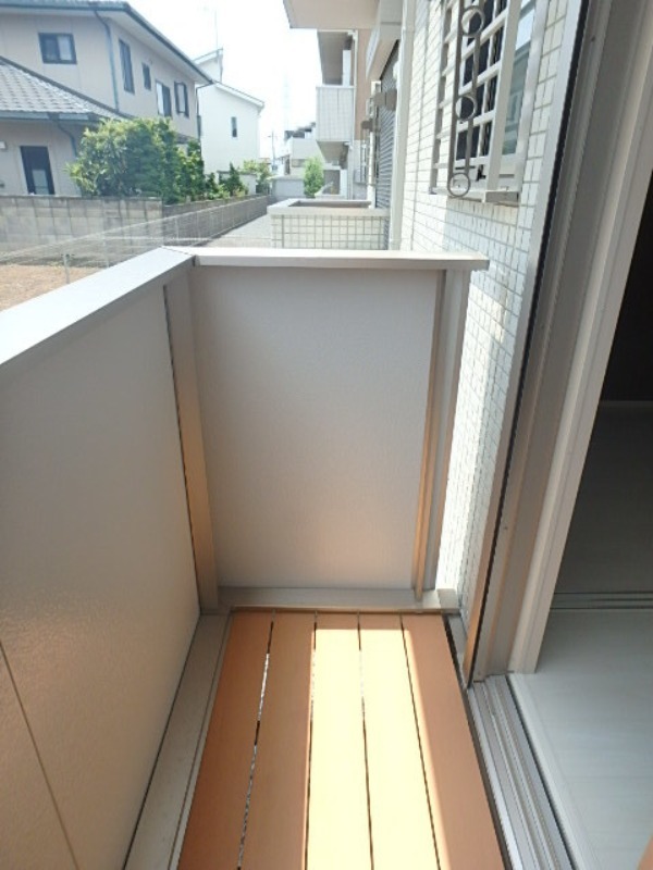 バルコニー　図面と現状に相違がある場合には現状を優先