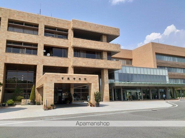 役所　甲斐市役所（役所）まで1500m