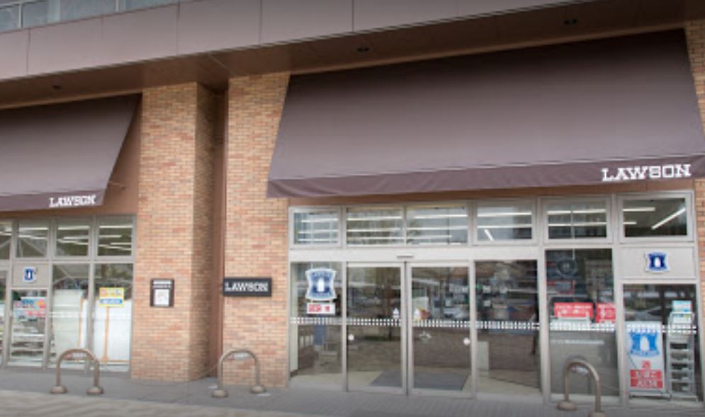 コンビニ　ローソン 流山おおたかの森駅西店（コンビニ）まで445m