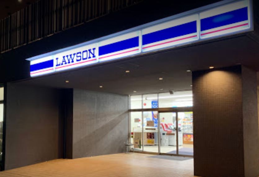 コンビニ　ローソン 流山おおたかの森駅前店（コンビニ）まで322m