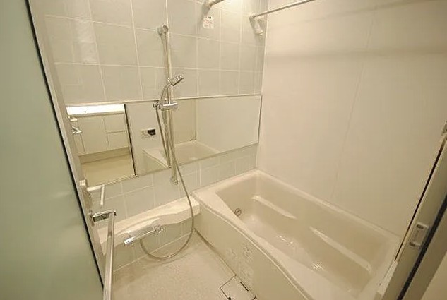 バス・シャワールーム　風呂