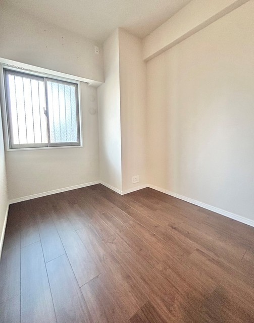 その他部屋・スペース　洋室５帖