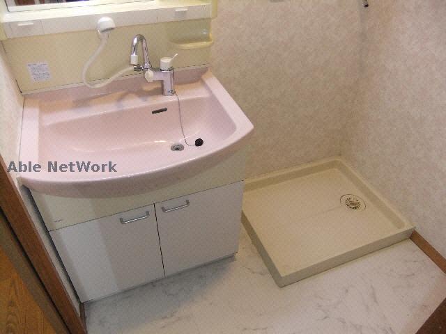 洗面設備　洗濯機置き場