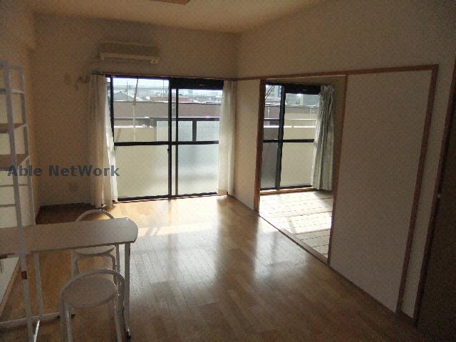 居室・リビング　リビングダイニング