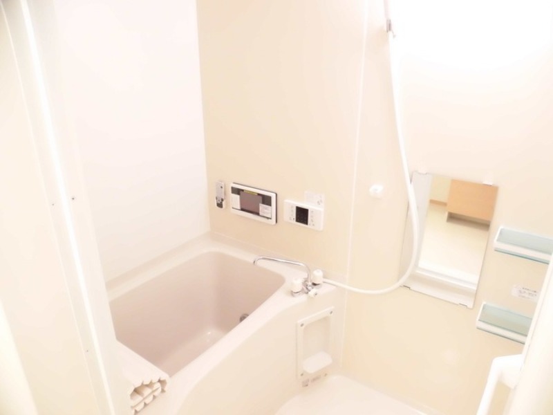 バス・シャワールーム　図面と現状に相違がある場合には現状を優先