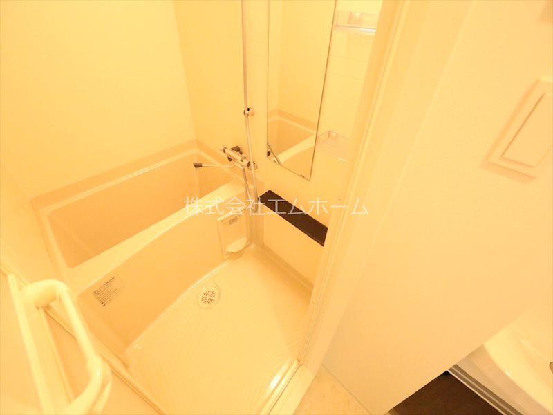 バス・シャワールーム　浴室暖房乾燥機付