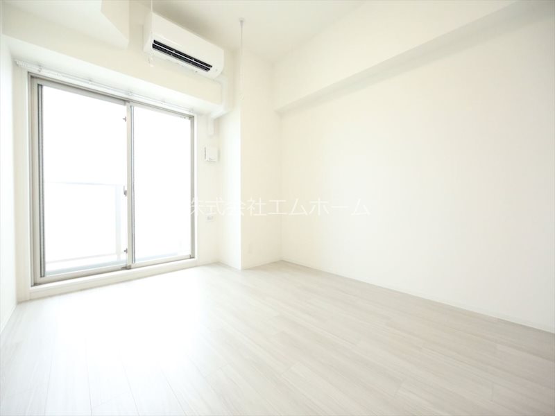 居室・リビング　洋室7.7帖　クローゼット付（収納充実してます）