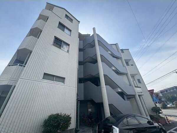 建物外観　名古屋で一番初期費用の安い賃貸専門の不動産会社です(^^)