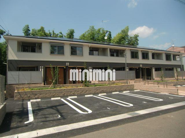 建物外観　落ち着いた色合いの外観
