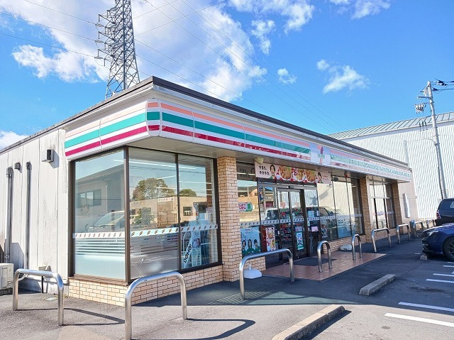 コンビニ　セブンイレブン　富士宮三園平店（コンビニ）まで650m