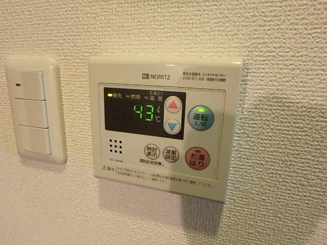 その他設備　給湯操作パネル