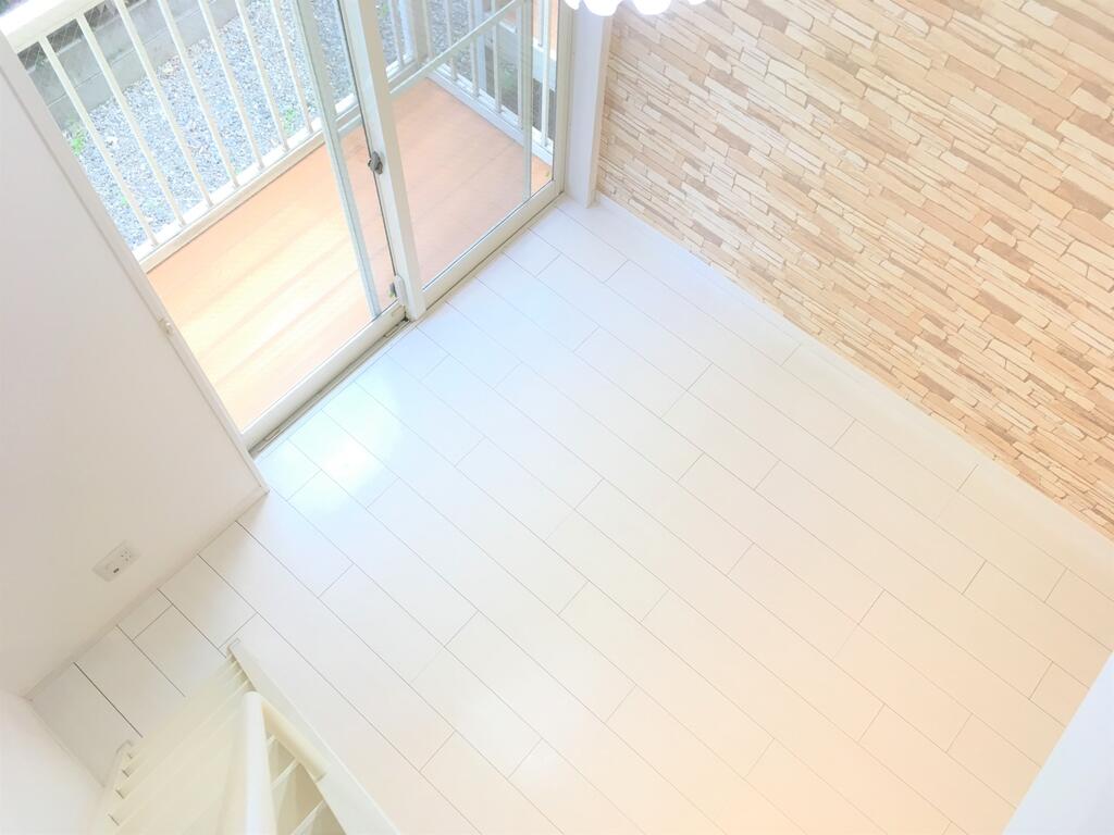 居室・リビング　別部屋